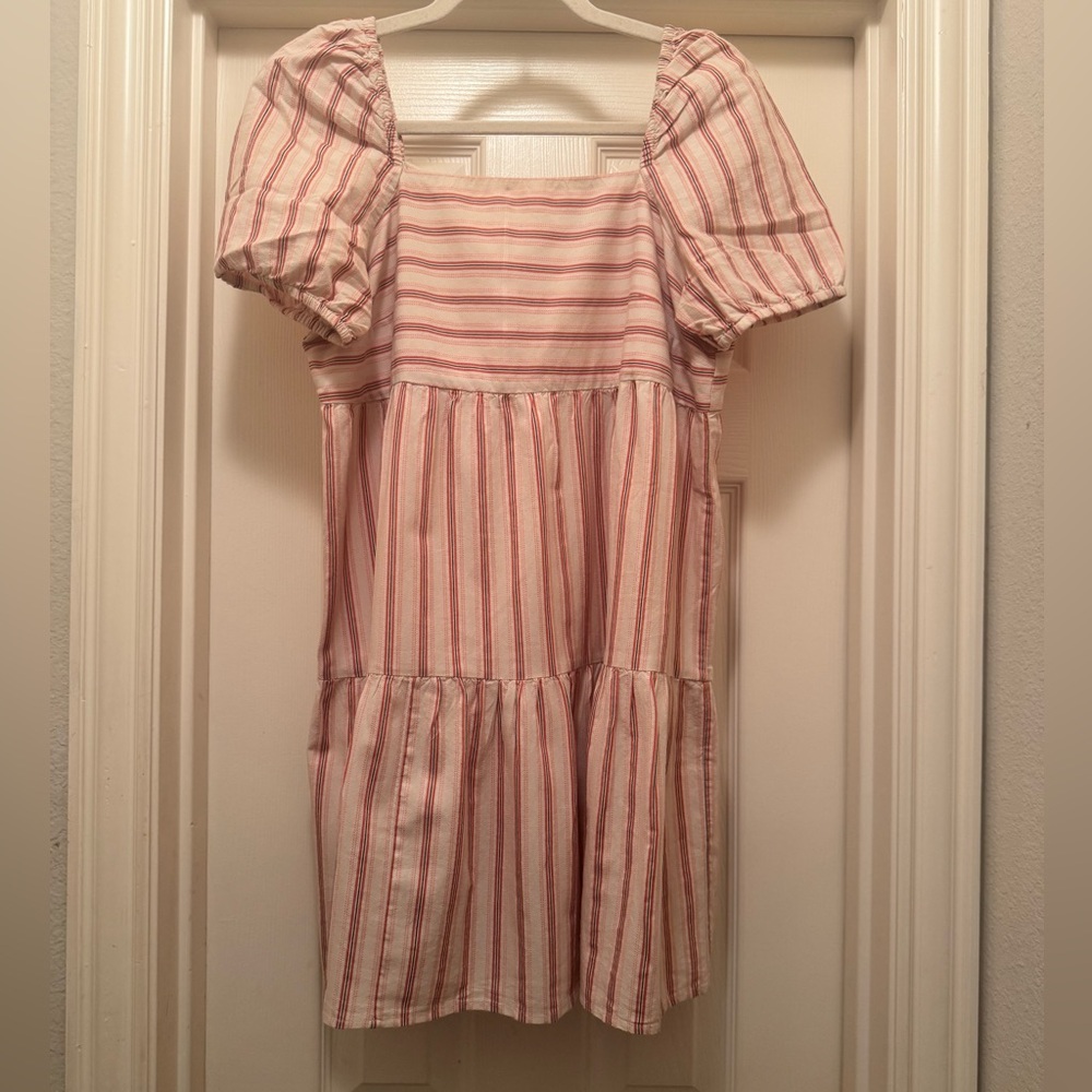 Loft Puffy Sleeve Tiered Mini Dress Size 4P
